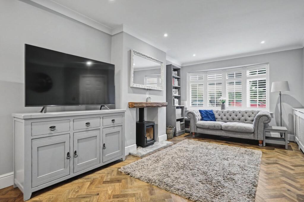 Tyrells Way, Great Baddow, Chelmsford, CM2 - View 4