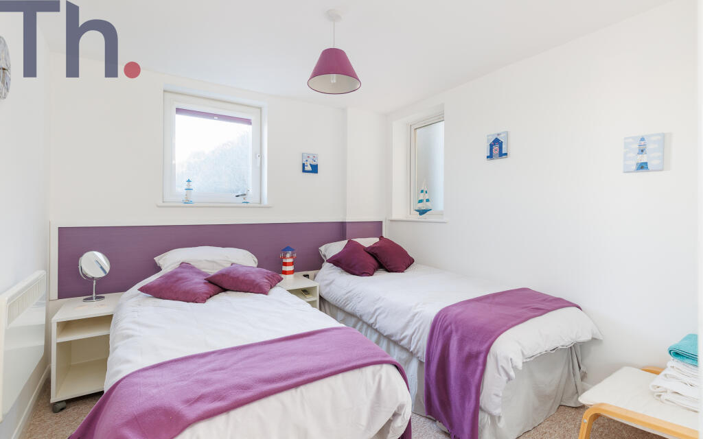 Apartment in Portsmouth - More