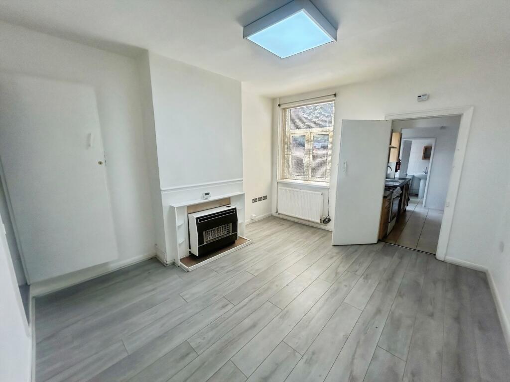 House in Charnwood, Loughborough - View 3