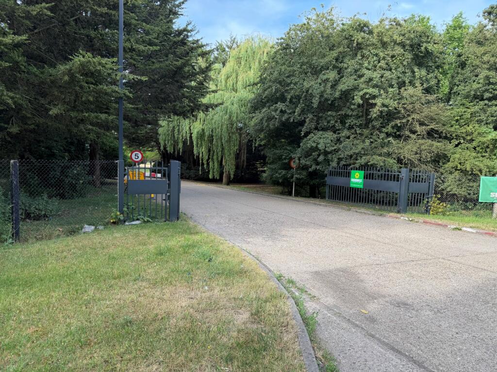 Main image of property: Colnbrook By Pass, Colnbrook Heathrow, SL3