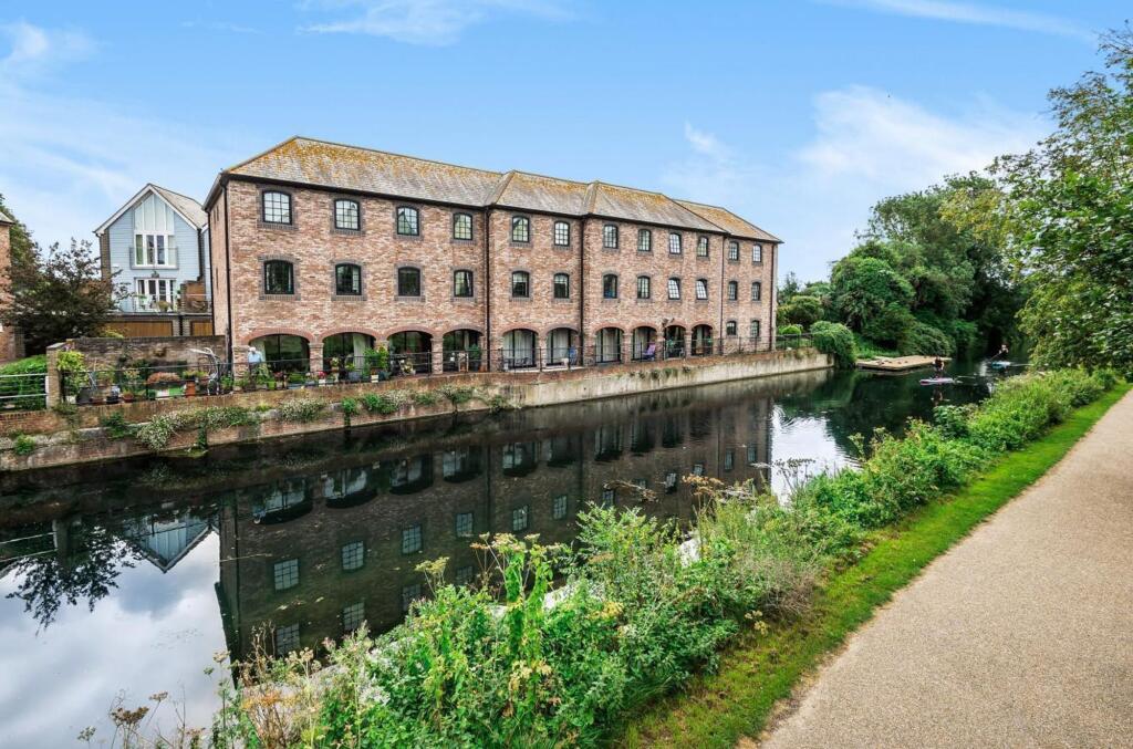 Main image of property: Canal Wharf, Chichester, PO19