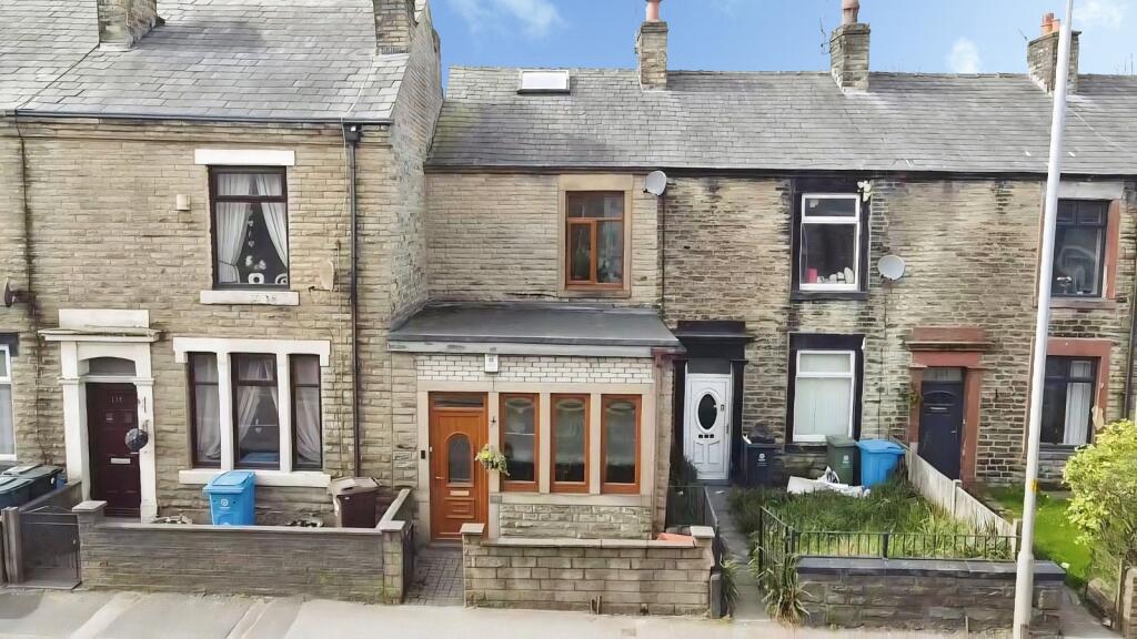 Main image of property: Milnrow Road, Shaw, Oldham, Greater Manchester, OL2