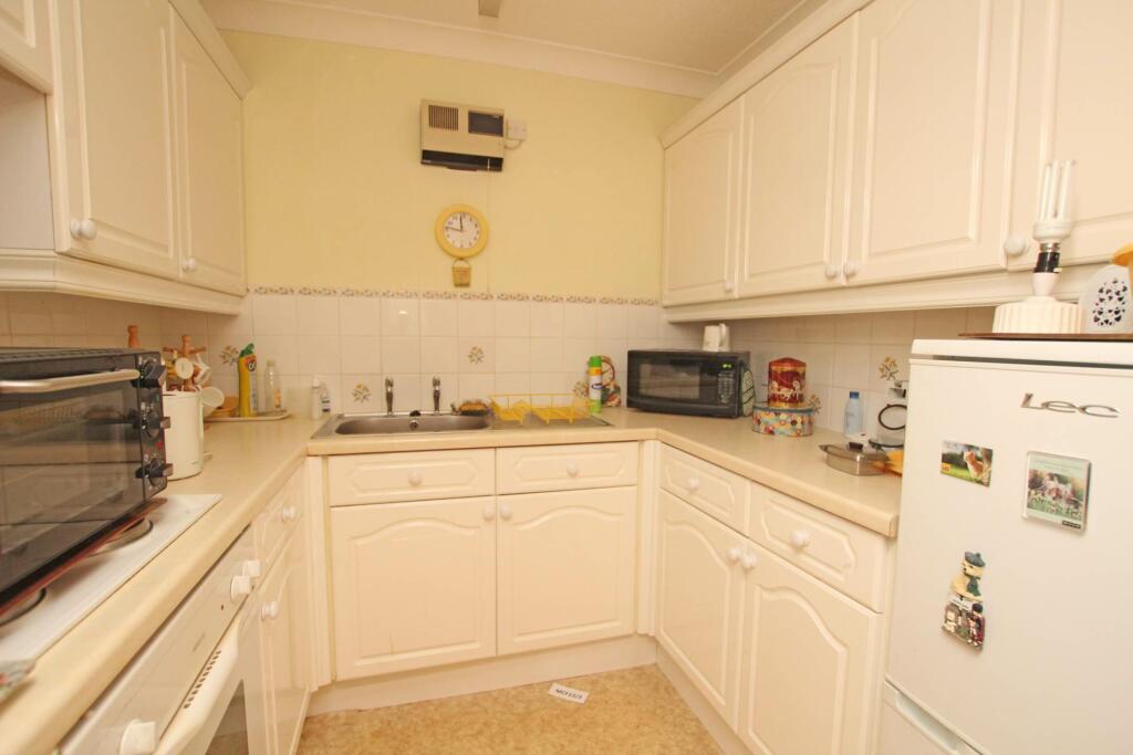 Trinity Place, Eastbourne, BN21 3DB - View 3