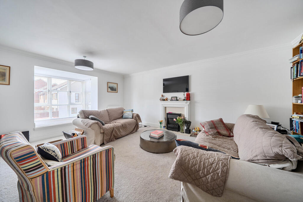 House in Basingstoke and Deane, Rooksdown - View 5