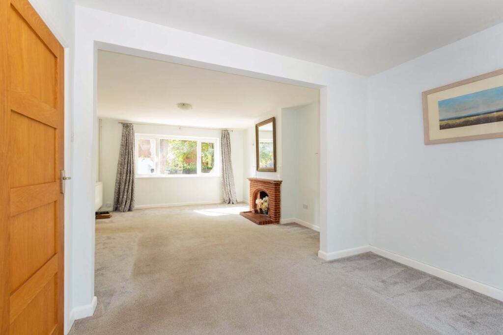 House in Slough, Windsor and Maidenhead - View 4