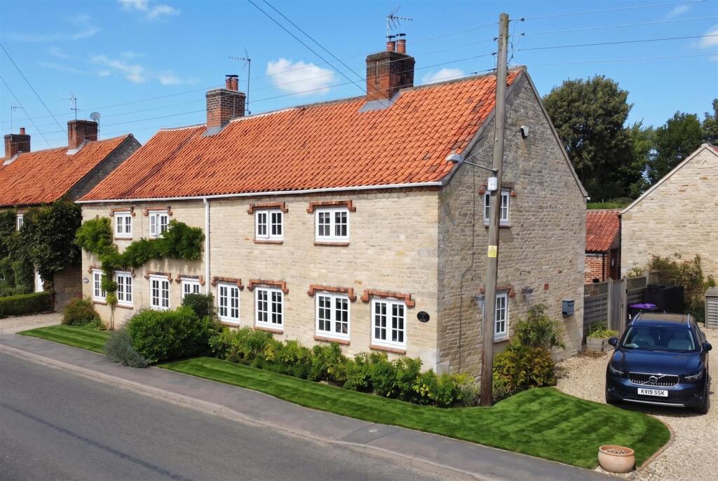 Main image of property: Long Row, Welby, Grantham