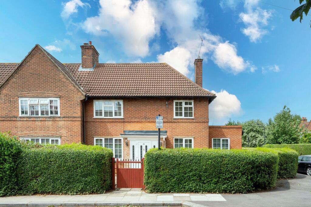Main image of property: Hemlock Road, Shepherd's Bush, London, W12