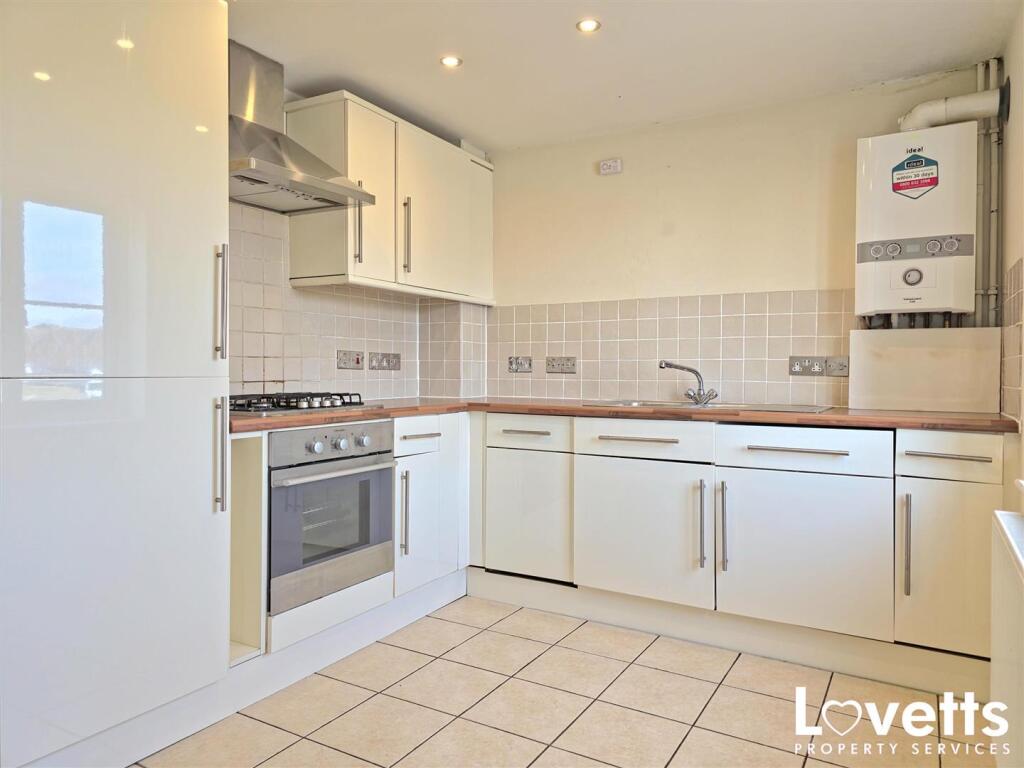 Apartment in Canterbury - More