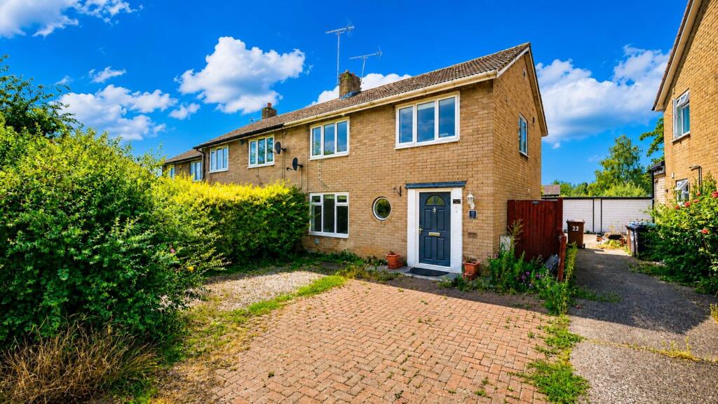 Main image of property: Middlefield, Welwyn Garden City, Herts