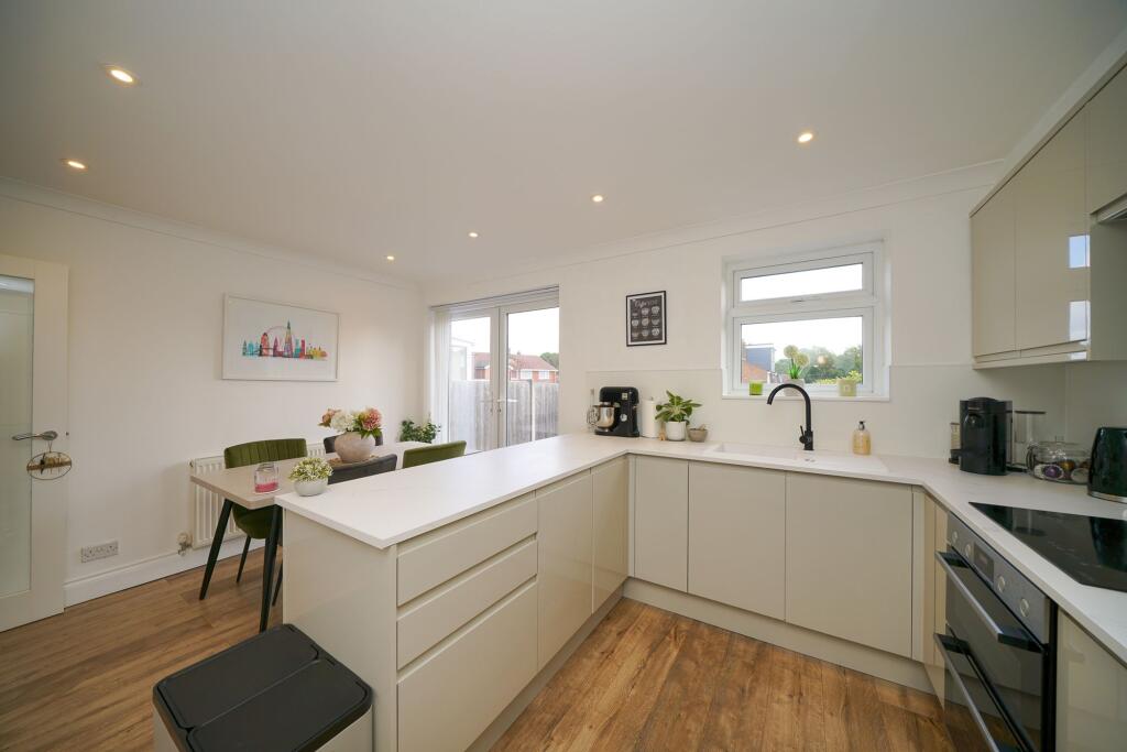 House in Dacorum, Markyate - View 5