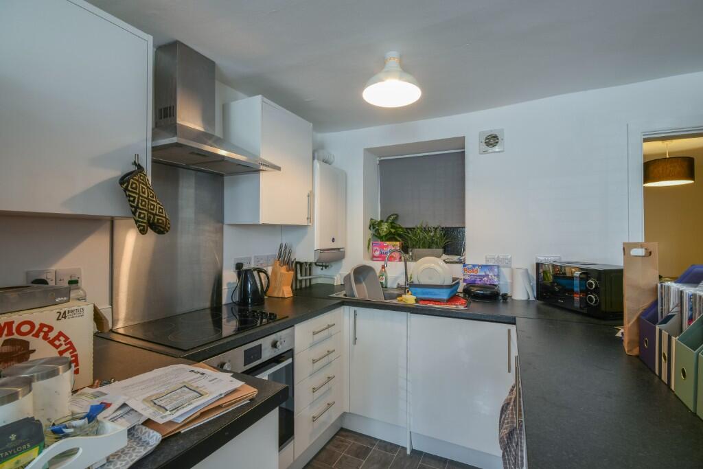 Apartment in Newcastle upon Tyne, Tyne and Wear - View 4