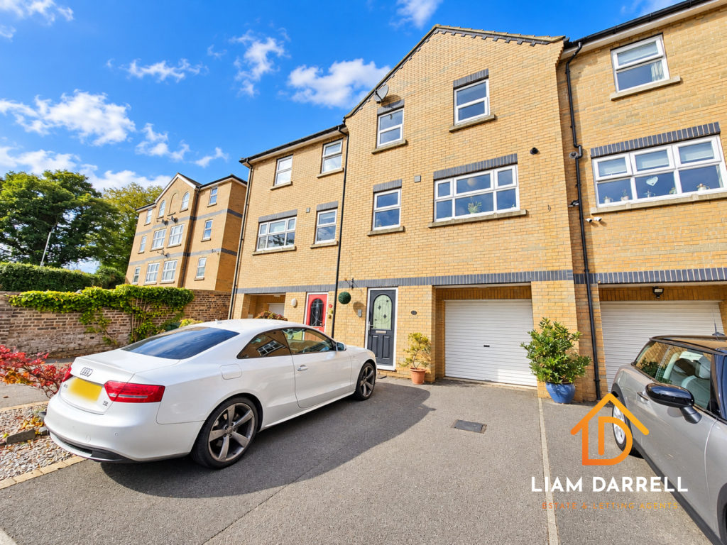 3-bed terraced on Westwood Close, Scarborough, North Yorkshire, £225,000
