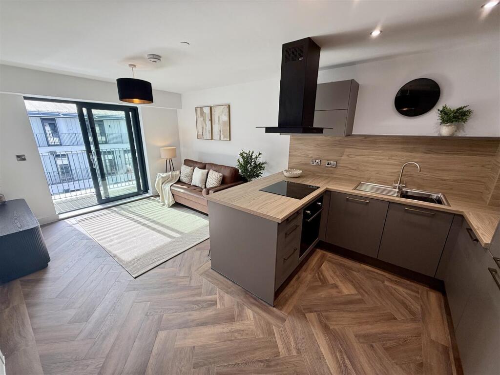 Main image of property: 30 St Pauls Square, Birmingham