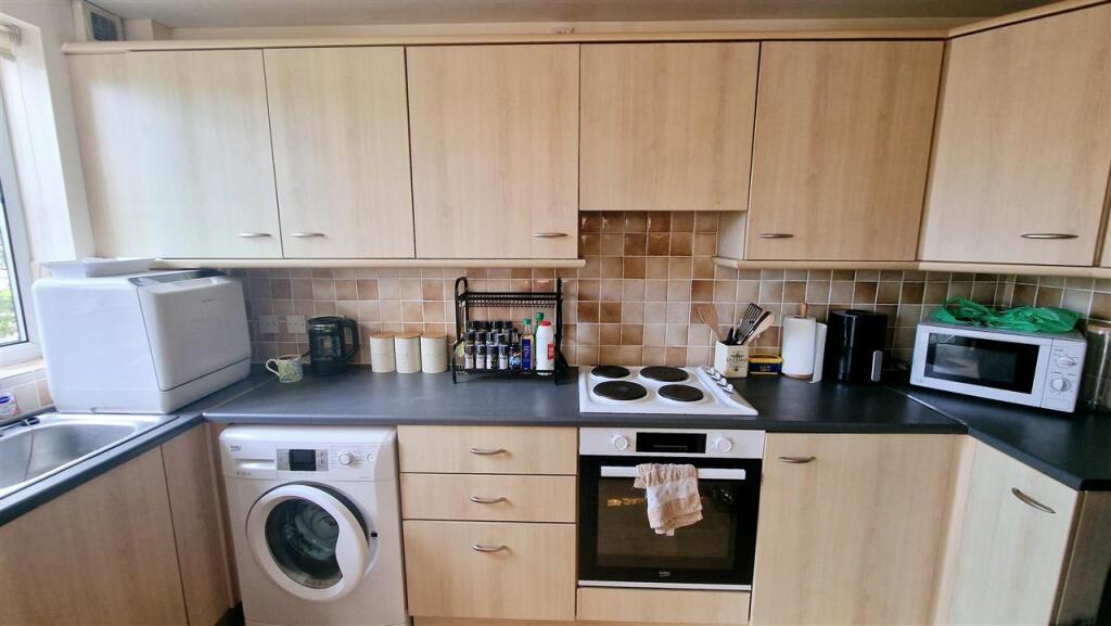 Lyndale Court, Winsford photo 5