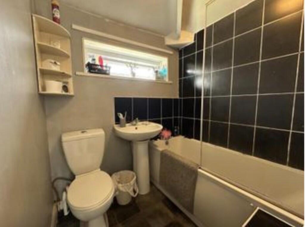 Additional image 7 of Creswick Avenue, Burnley, Lancashire, BB11