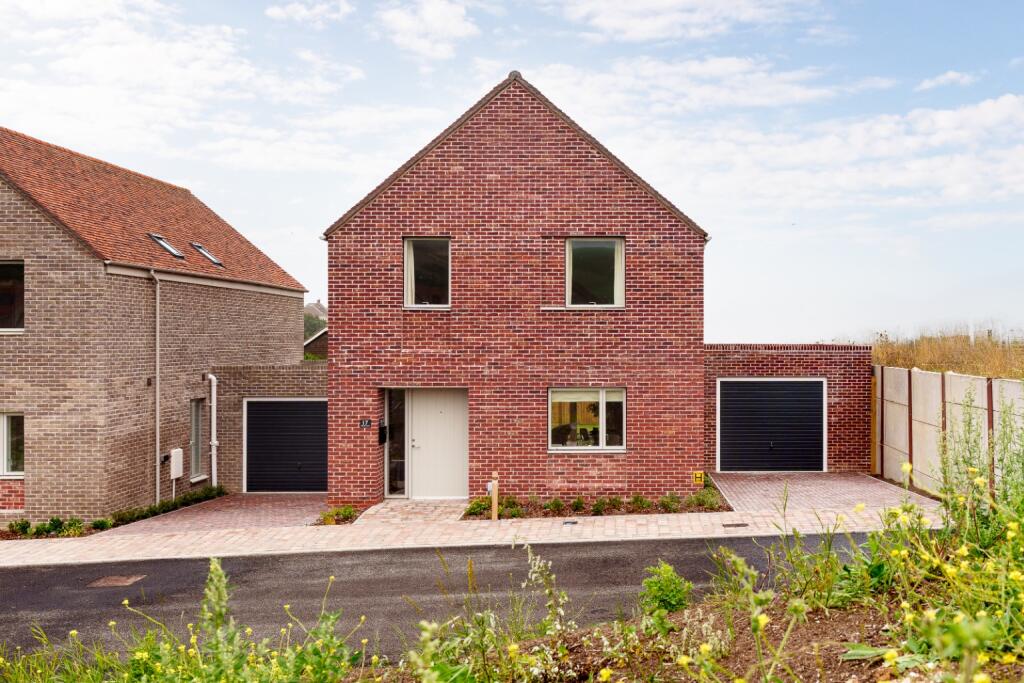 Birch Lane, Saltdean, Brighton, East Sussex, BN2 8HY photo 4