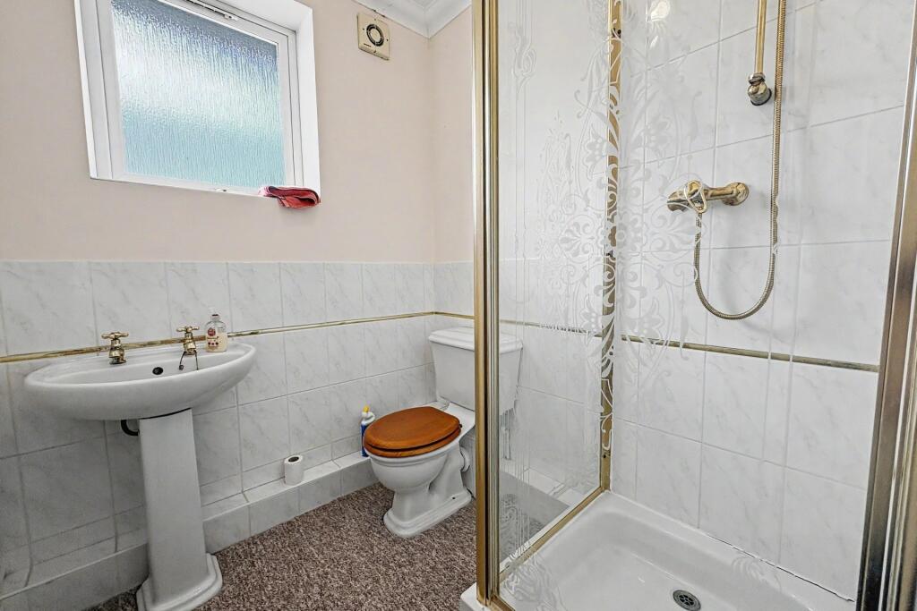 Apartment in Bournemouth, Boscombe - More