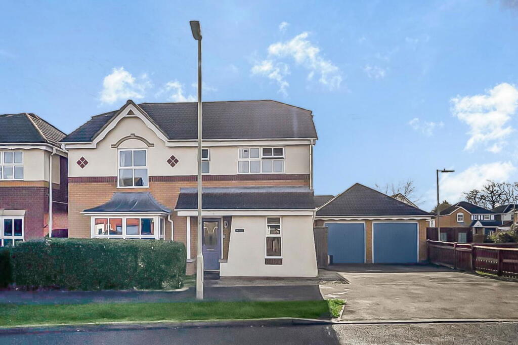 Main image of property: Merlin Drive, Quedgeley, Gloucester, GL2 4NJ