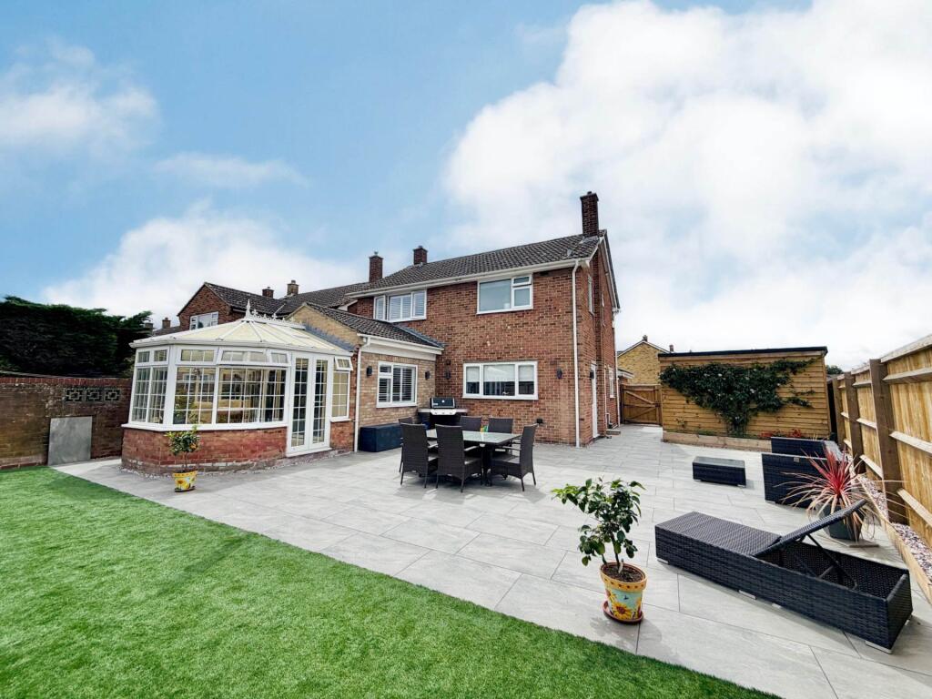 Main image of property: Icknield Close, Didcot