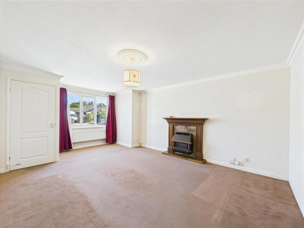Aldergrove Crescent, Lincoln photo 3