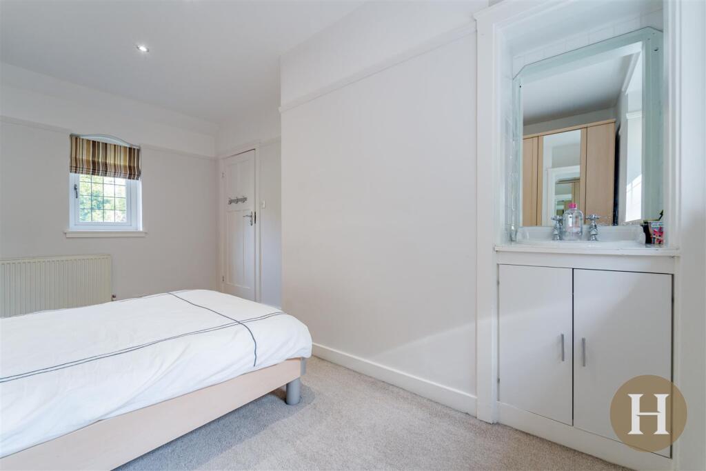 Additional image 49 of Meadow Road, Harborne, Birmingham, B17