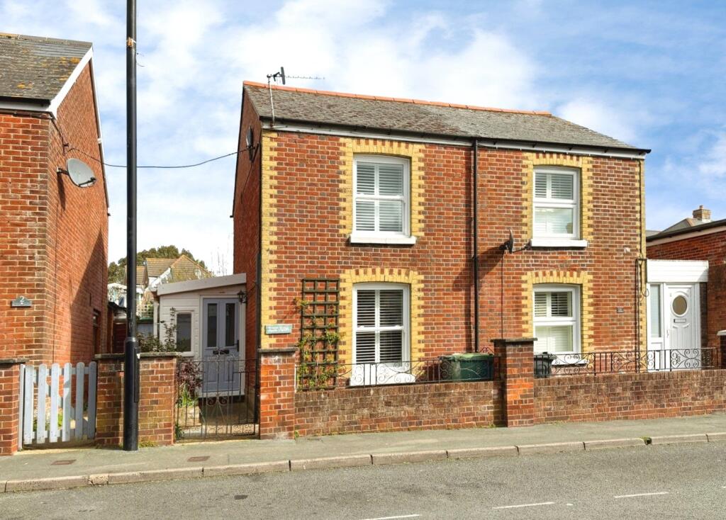 Main image of property: Avenue Road, Freshwater, Isle of Wight