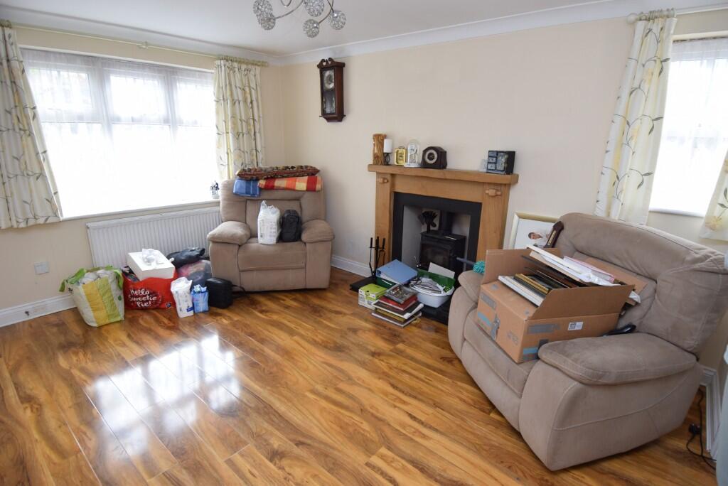 Mckie Road, Amesbury, SP4 7XD - View 5