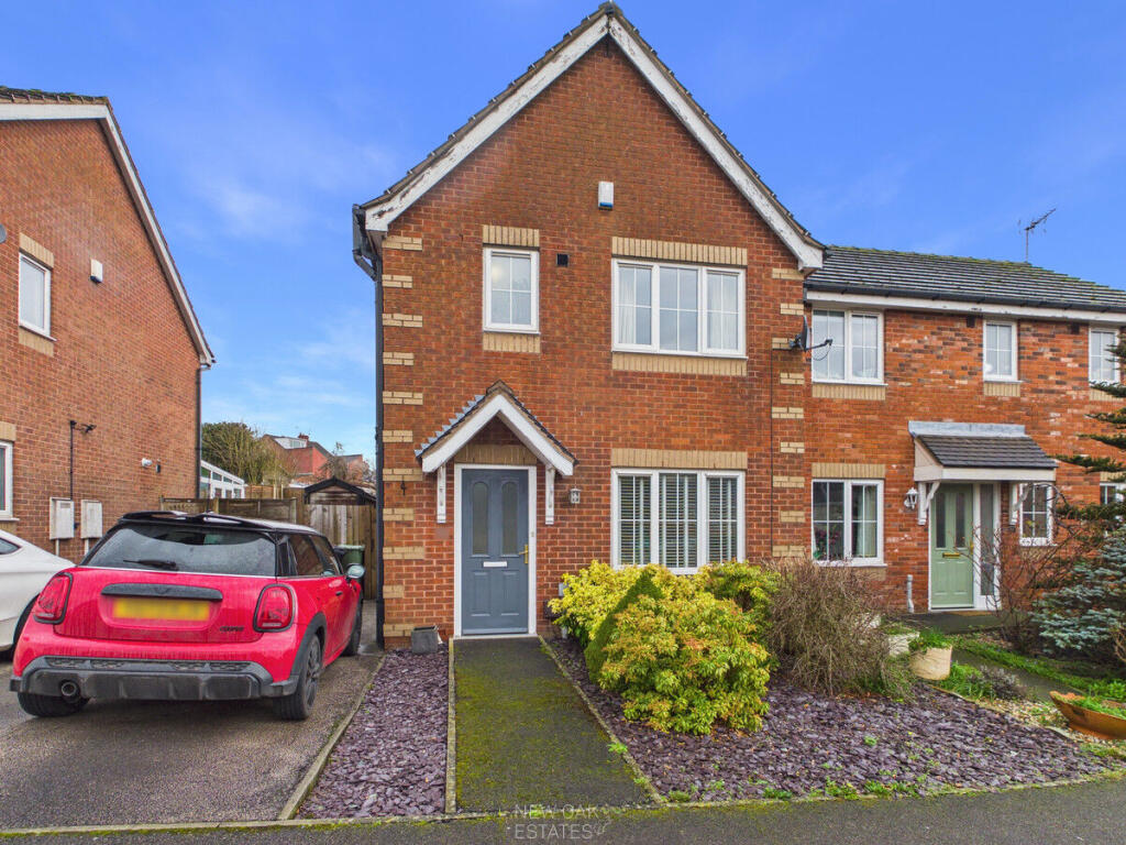 3-bed semi-detached on Babbington Street, Tibshelf, DE55, £200,000