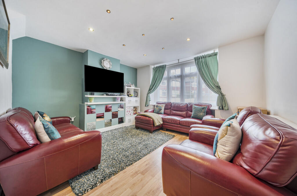 Additional image 2 of Charles Avenue, Bradford, West Yorkshire, BD3