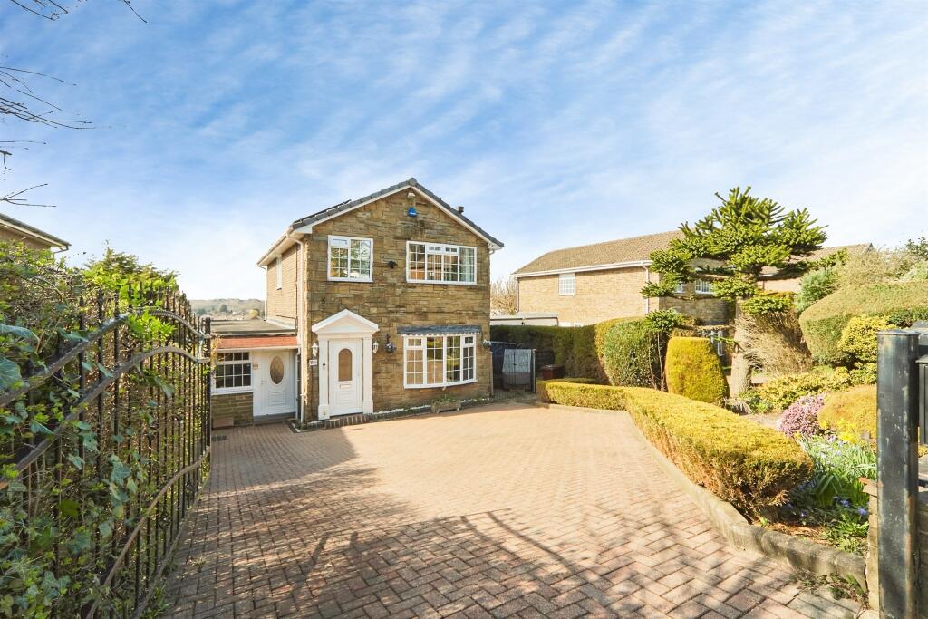 Main image of property: Waterloo Road, Pudsey