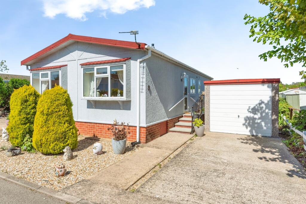 Main image of property: Allington Gardens, Allington, Grantham