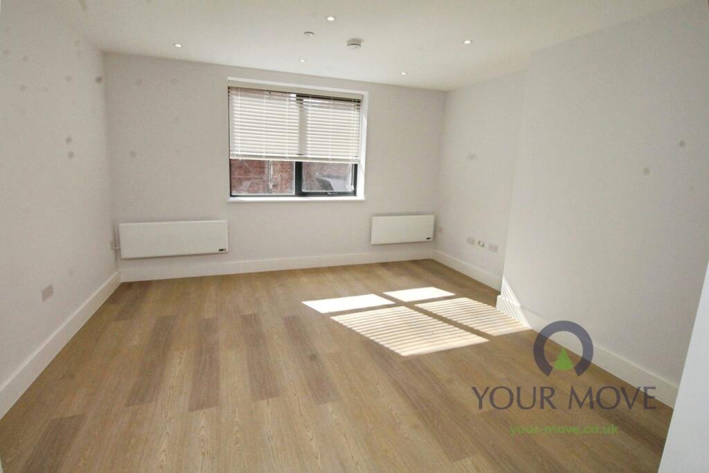 Apartment in Milton Keynes - View 3