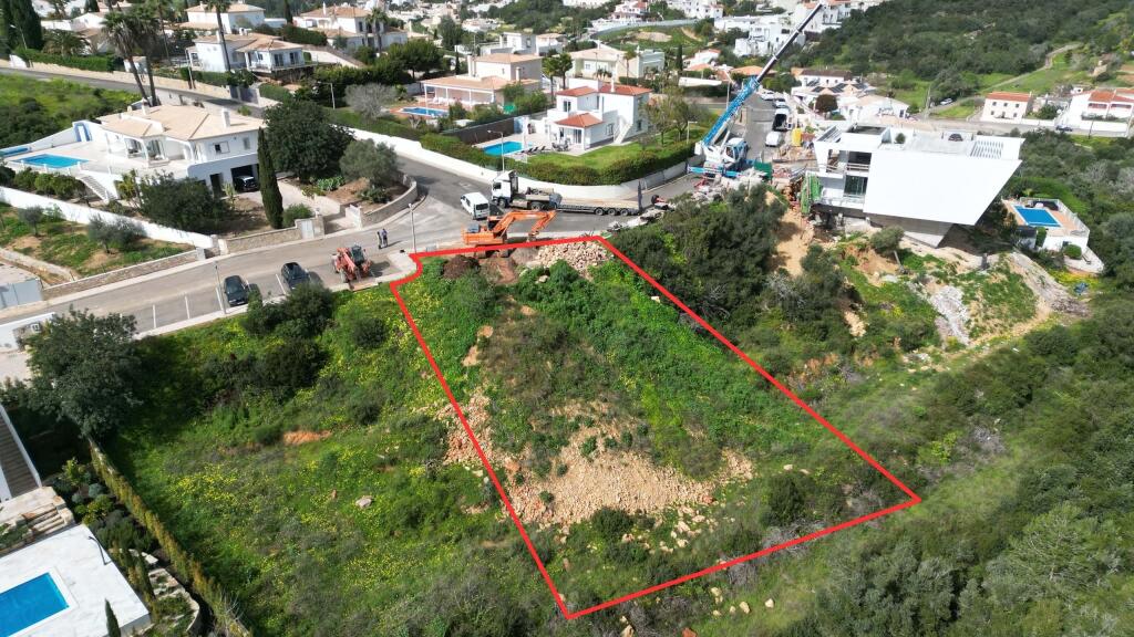 Main image of property: Algarve, Lagoa