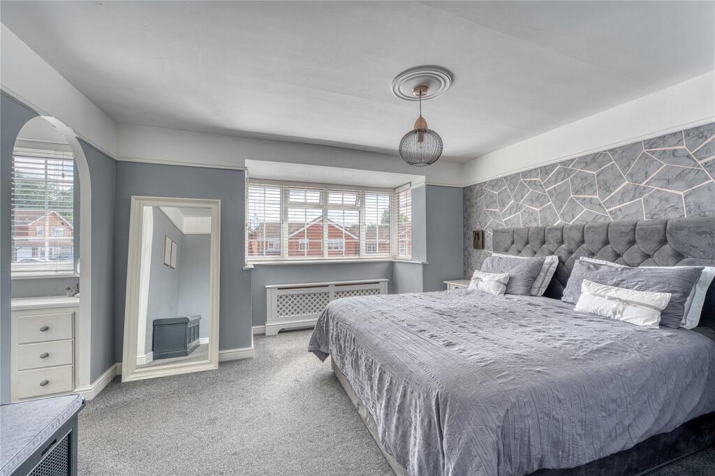 House in Stoke-on-Trent - View 5