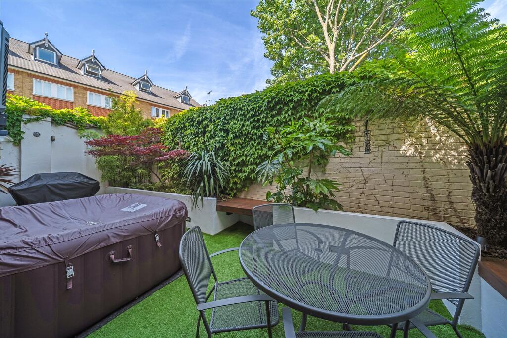 House in London, Stockwell Park, Stockwell - View 5