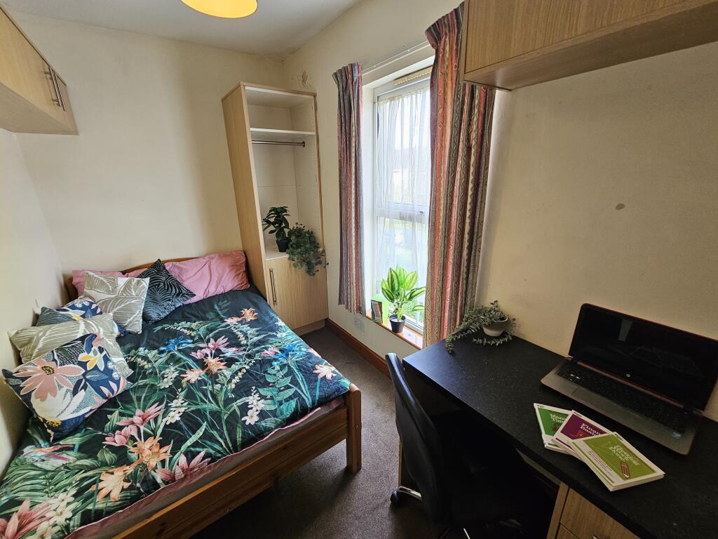Main image of property: Cambridge Street - UFM
