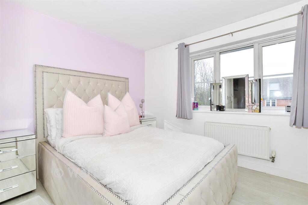 Main image of property: Cantium Place, Snodland, Kent