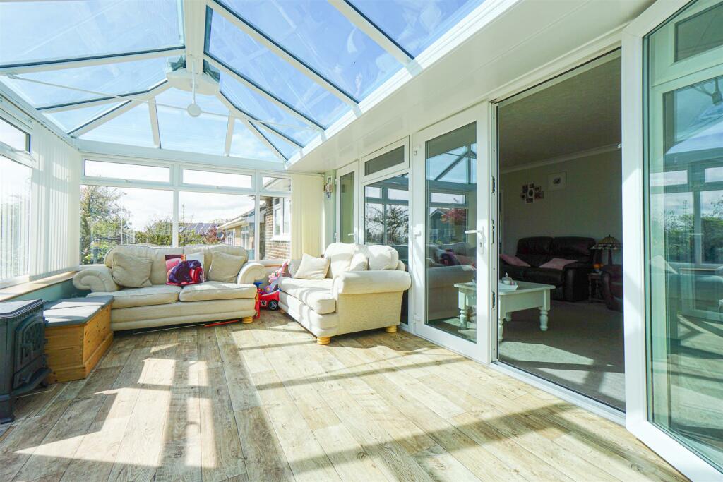 Beechwood Gardens, St. Leonards-On-Sea photo 4
