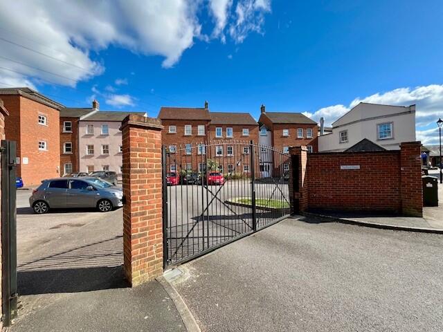 Main image of property: Pine Street, Fairford Leys, Aylesbury