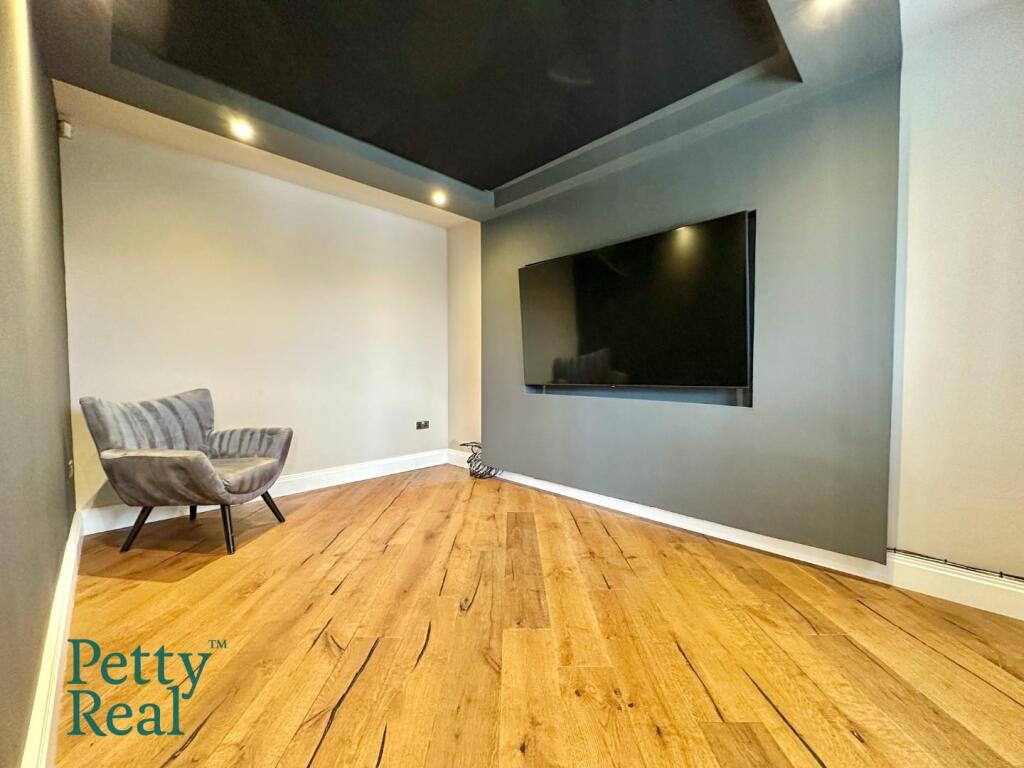 Additional image 3 of Birchenlee Lane, Colne