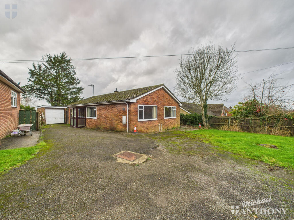 Main image of property: Winslow Road, Granborough, Buckingham