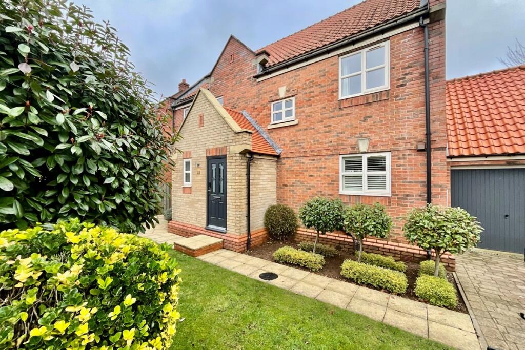 4-bed detached on Aughton Lane, Aston, Sheffield, S26 2AJ, £490,000