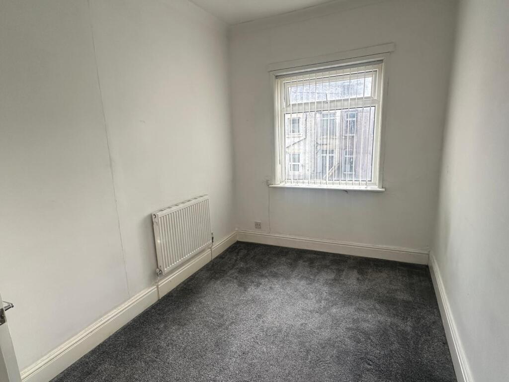 Additional image 7 of Blackburn, BB3