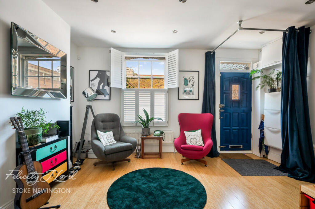 House in London, Upper Clapton, West Hackney - View 3