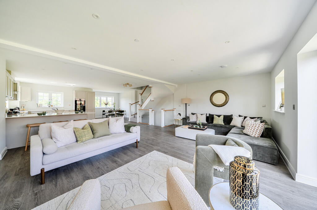 Main image of property: Hackney Way, Mortimer Common, Reading, Berkshire, RG7