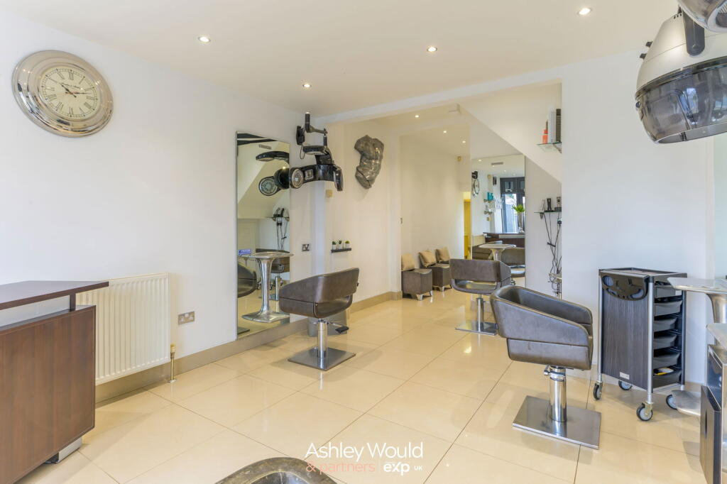 House in Dudley, West Midlands - View 3