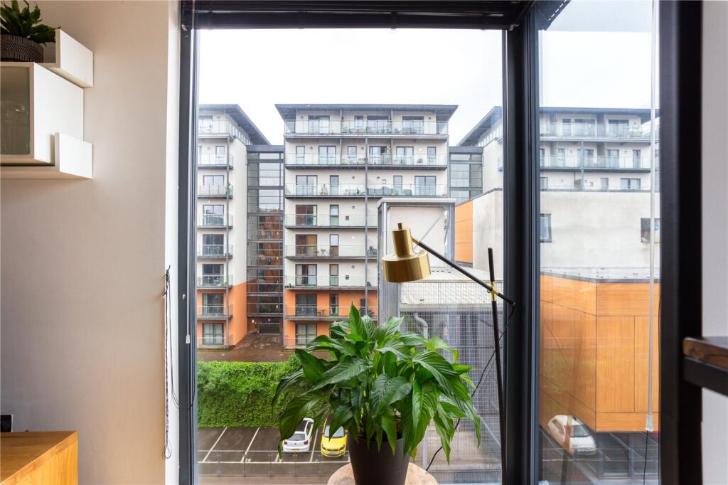 Apartment in Manchester, Greater Manchester - More