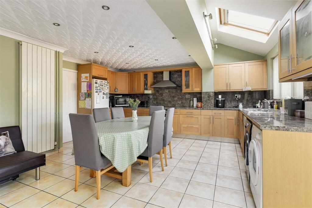 House in Cambridge, Chesterton - More