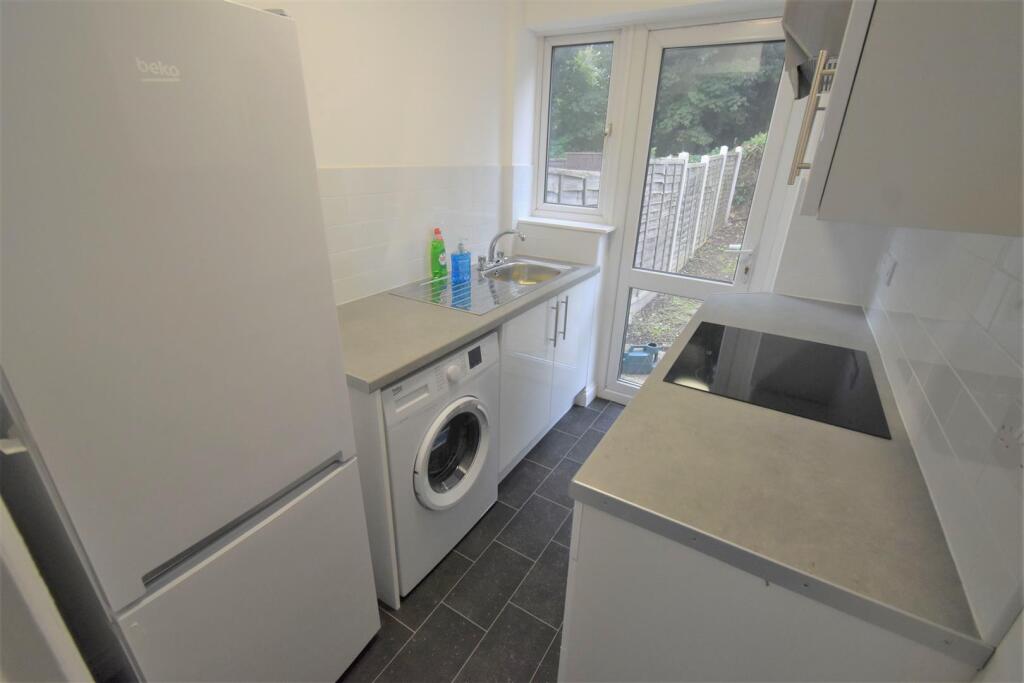House in Dartford, Temple Hill - View 4