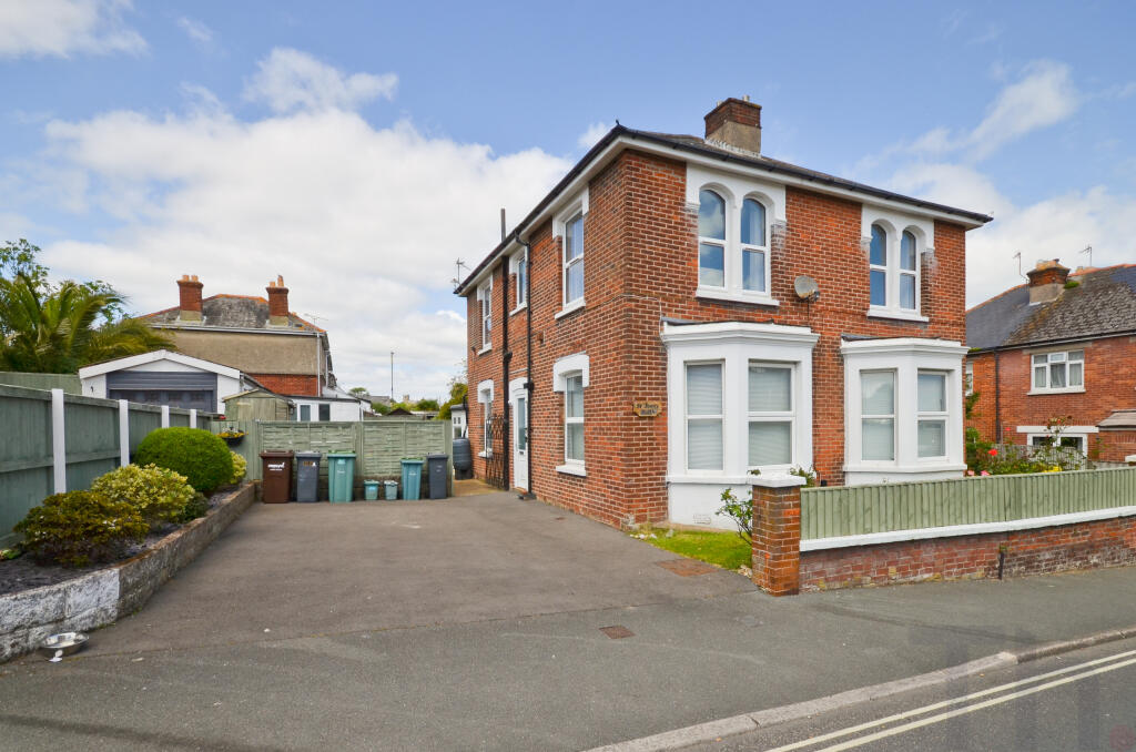 Main image of property: Cowes, Isle of Wight